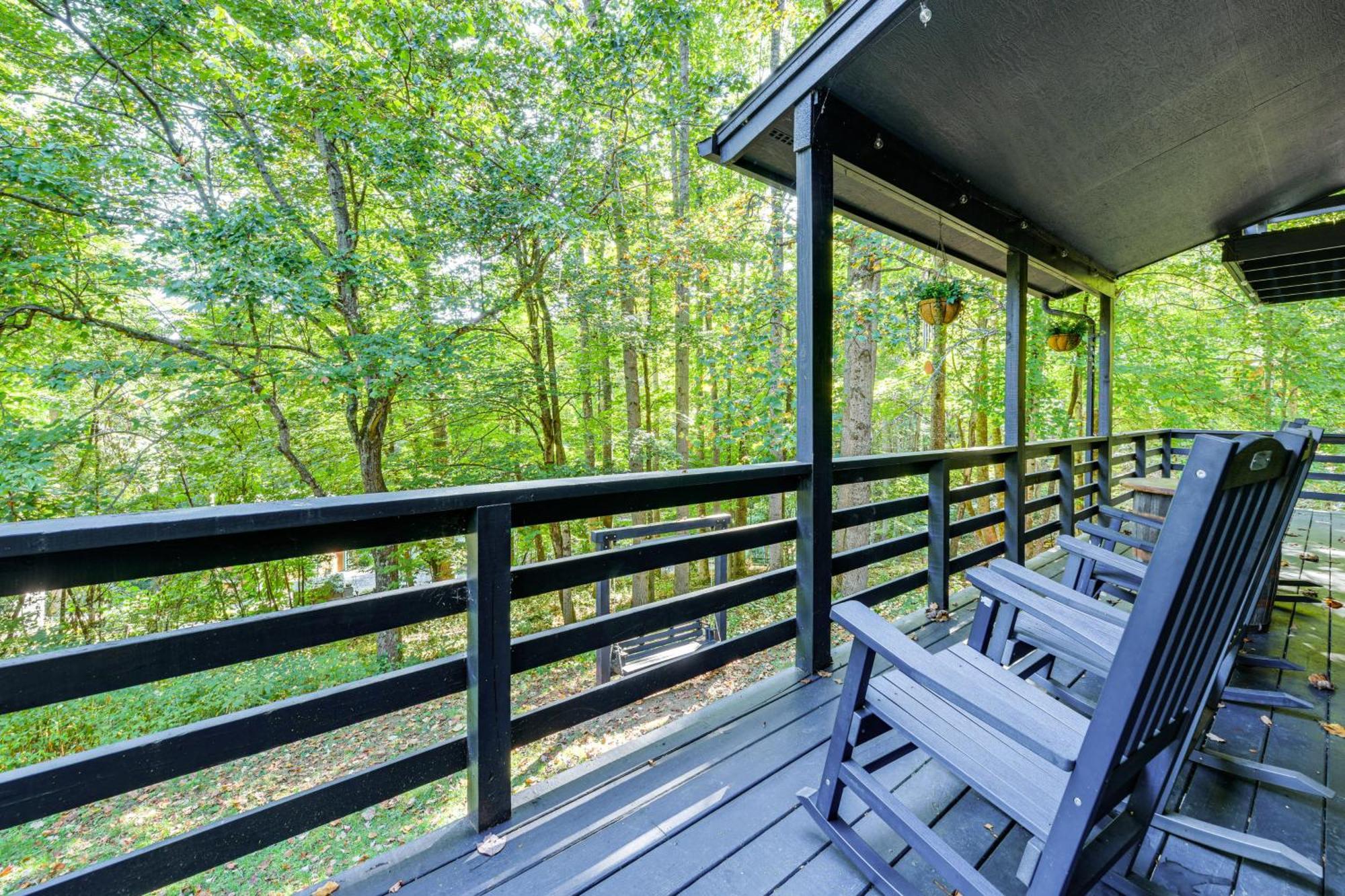 Modern Waynesville Cabin About 9 Mi To Lake Junaluska! Eksteriør bilde